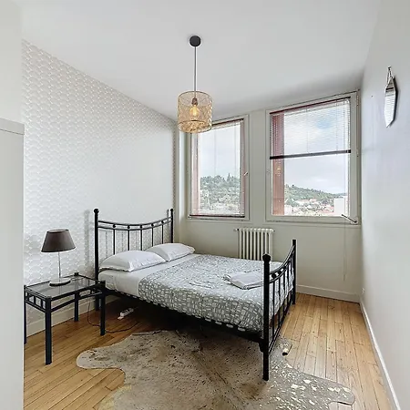 Bel Balcon Et Parking, 6 Couchages Bergougnan
